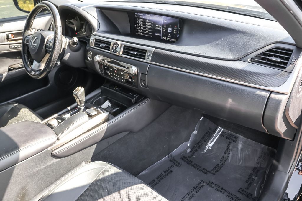 2016 Lexus GS 350 photo 33