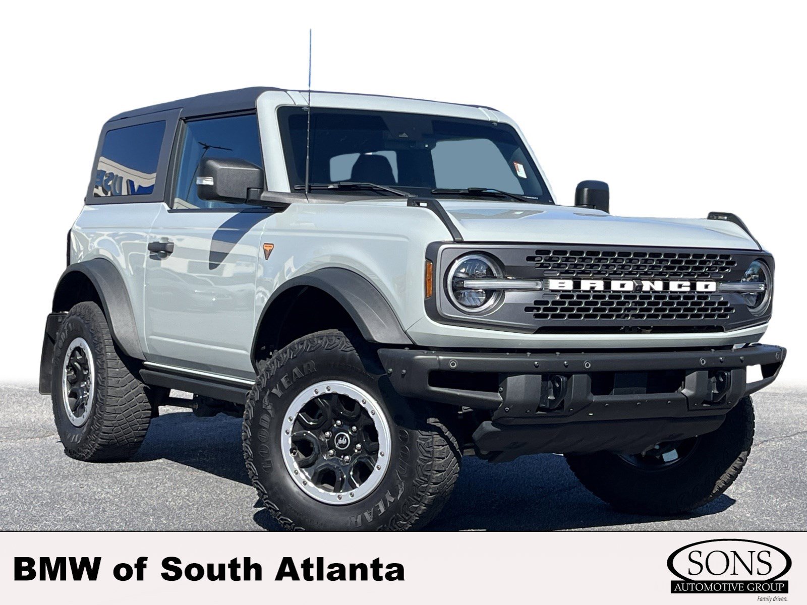 2023 Ford Bronco 2-Door Badlands's photo