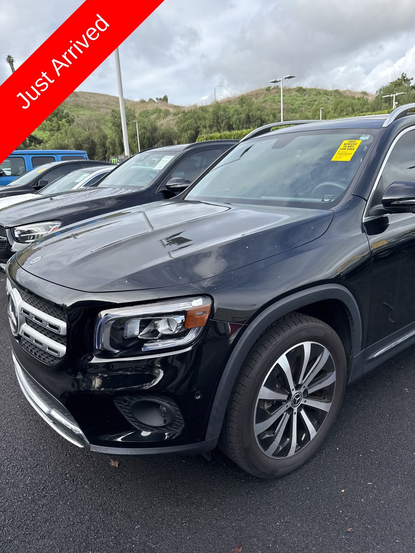 2023 Mercedes-Benz GLB Base's photo