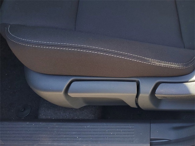 2025 Nissan Rogue S photo 9