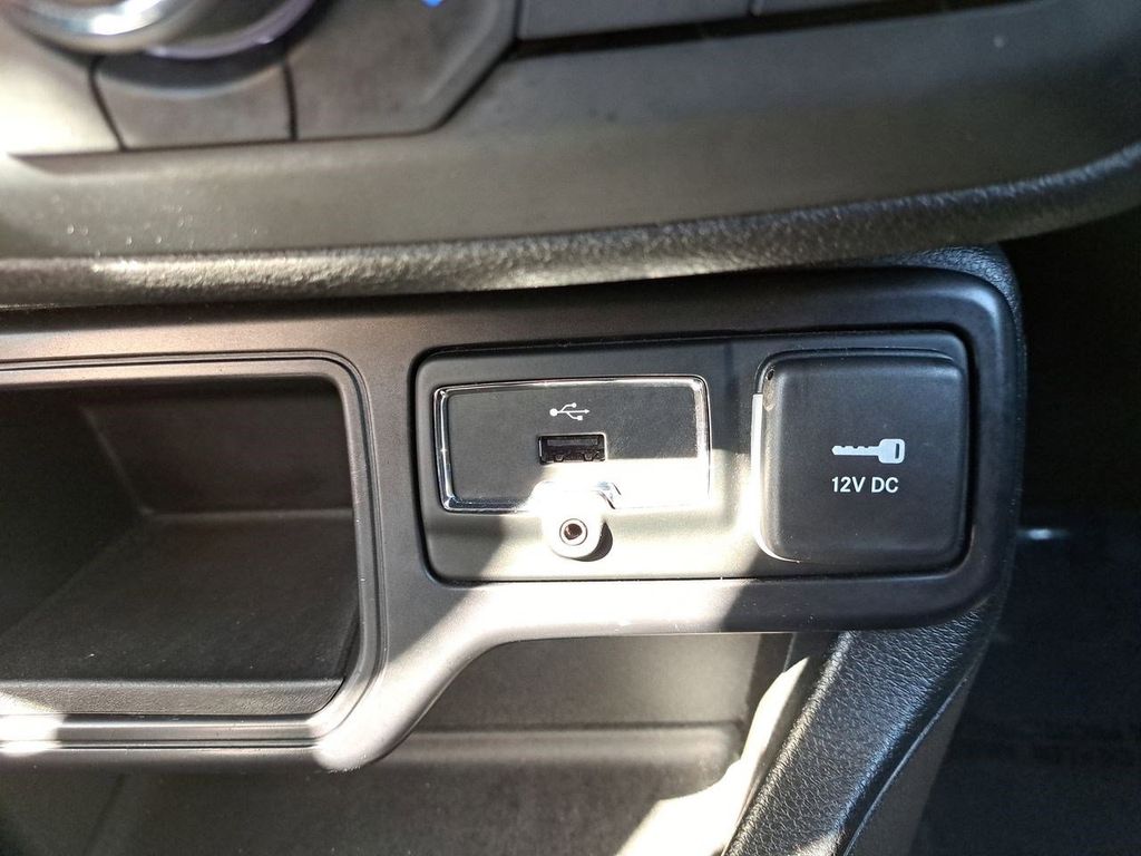 2018 Jeep Renegade Latitude North Edition photo 23