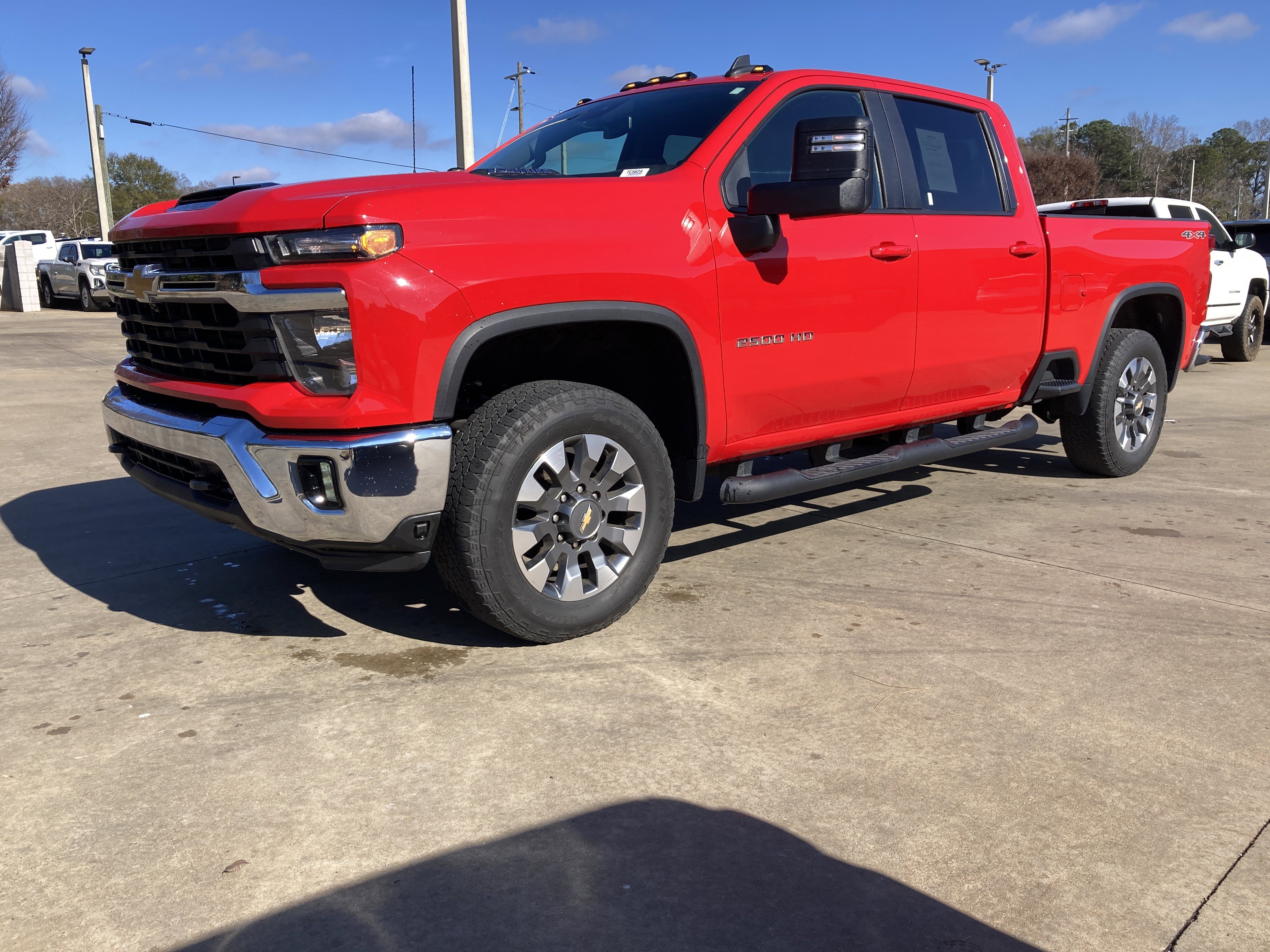 2024 Chevrolet Silverado 2500HD LT's photo