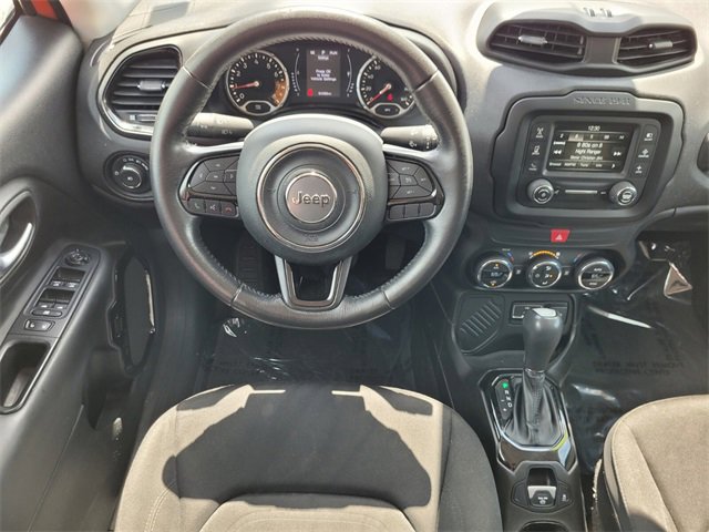 2017 Jeep Renegade Latitude North Edition photo 14