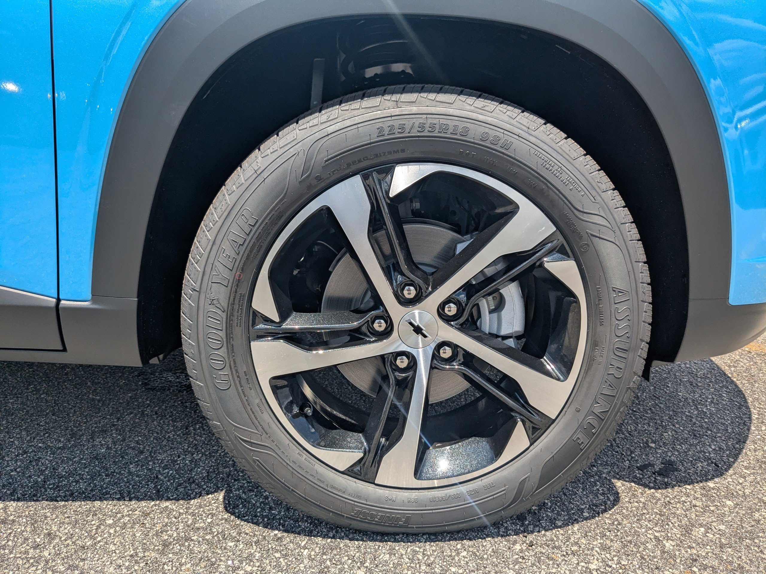 2025 Chevrolet Trax photo 11