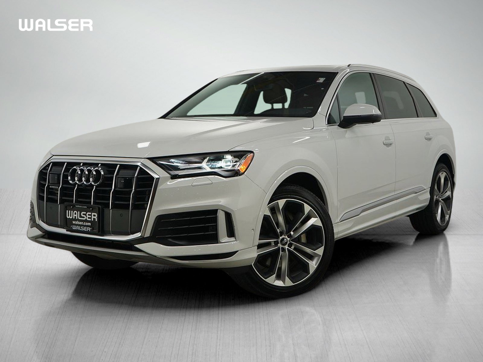 2023 Audi Q7 Premium Plus's photo