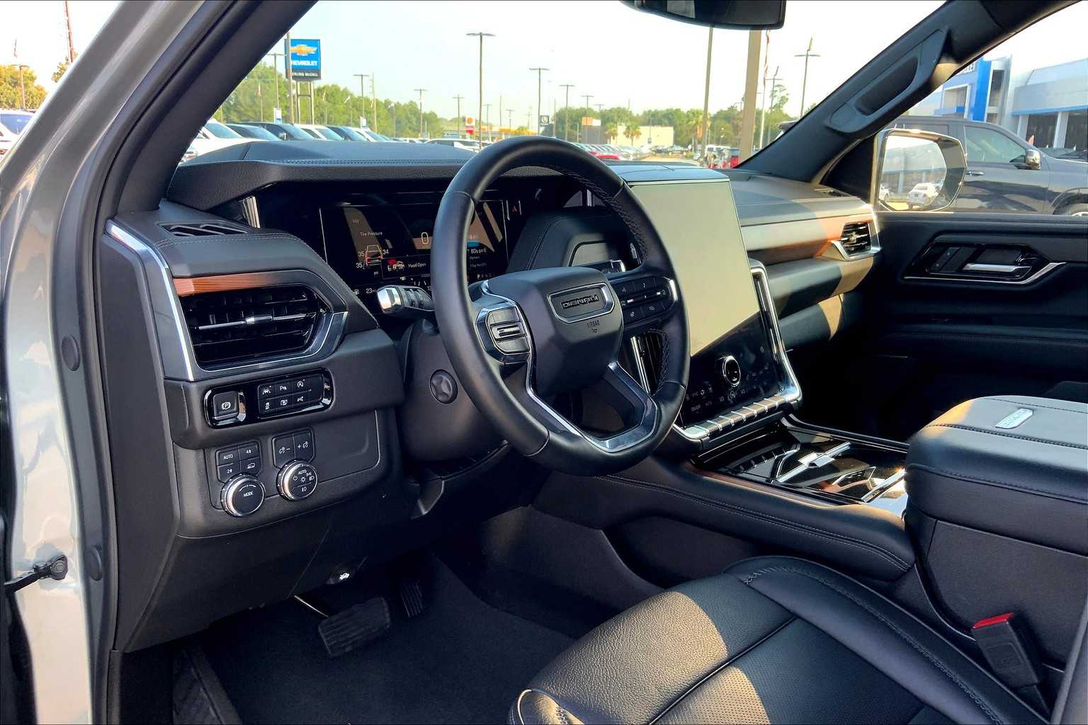 2025 Gmc Yukon Denali photo 30