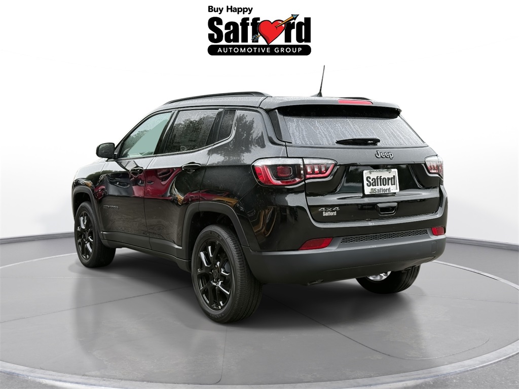 2025 Jeep Compass Latitude photo 4