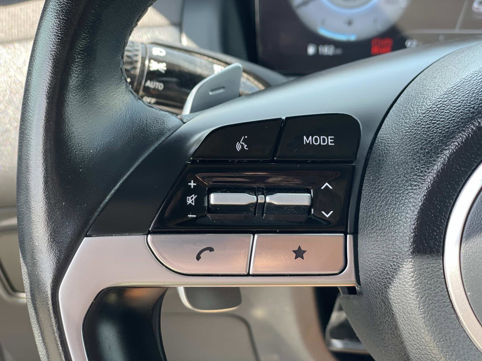 2022 Hyundai Tucson Limited photo 8