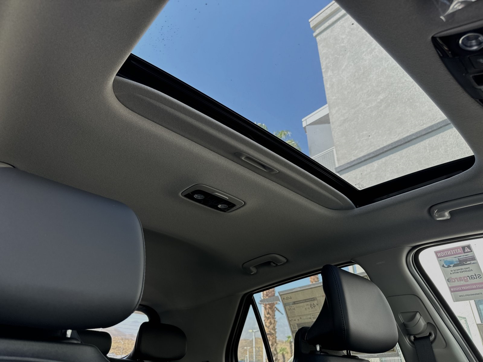 2024 Kia Niro EX Touring photo 17
