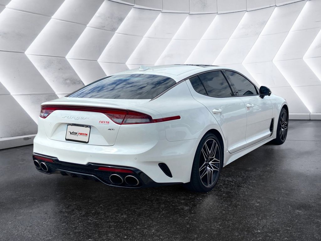 2023 Kia Stinger GT2 photo 4