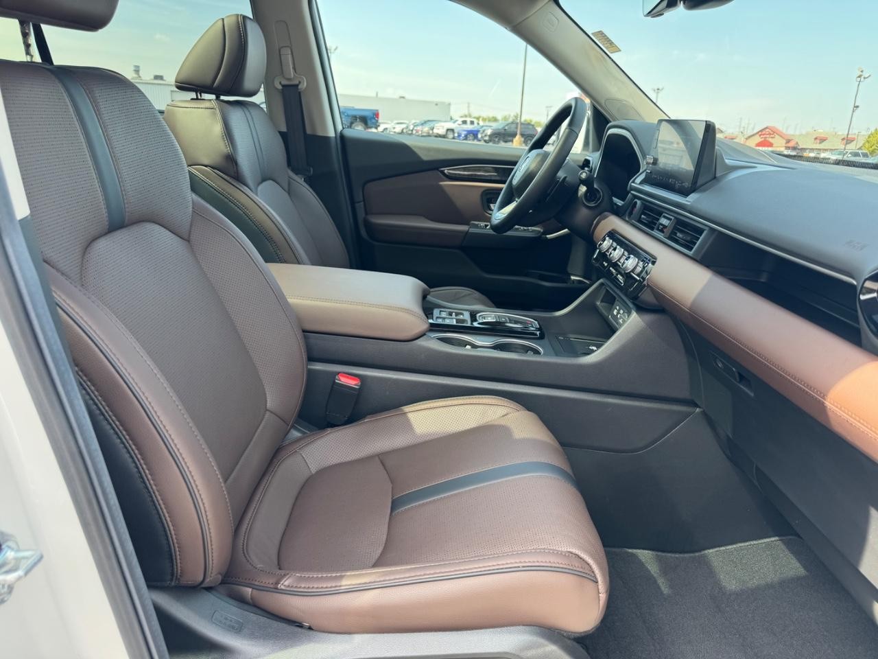 2025 Honda Pilot Elite photo 17