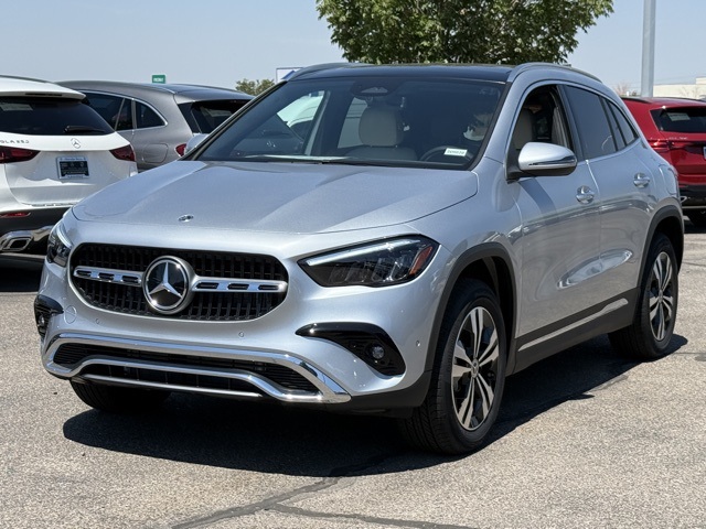 2026 Mercedes-Benz GLA GLA 250's photo