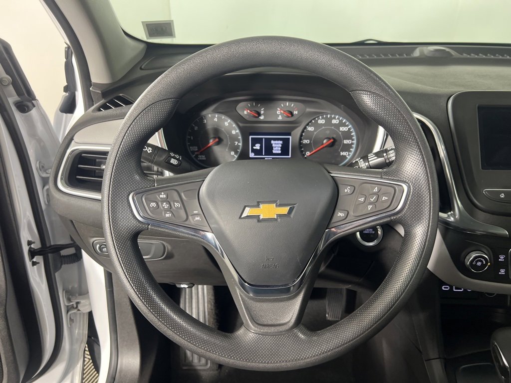 2024 Chevrolet Equinox LS photo 4