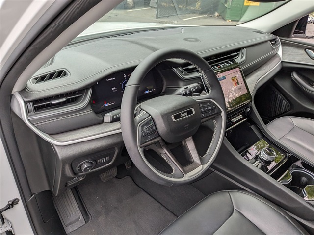 2023 Jeep Grand Cherokee Limited photo 11