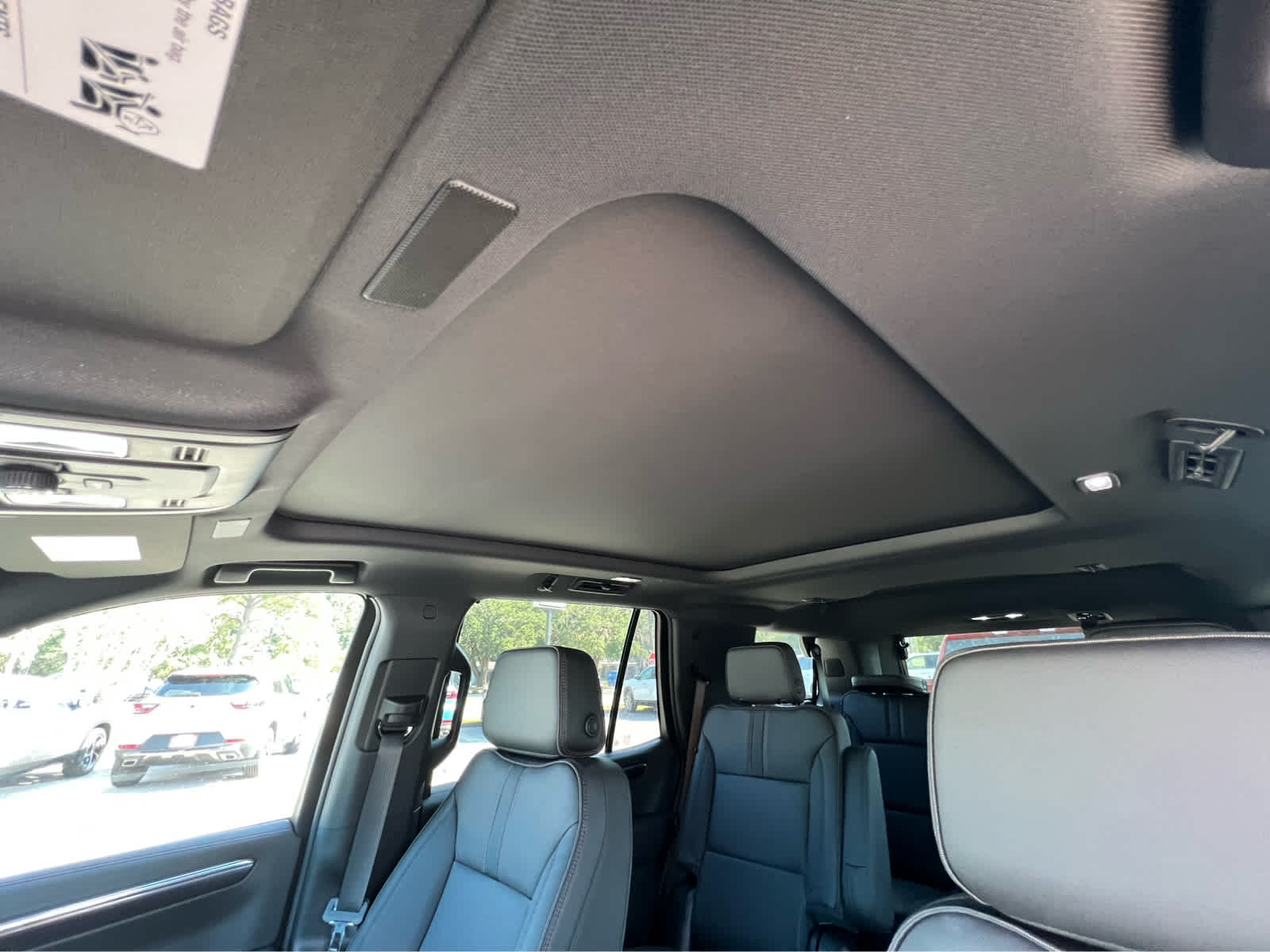 2025 Chevrolet Tahoe RST photo 9