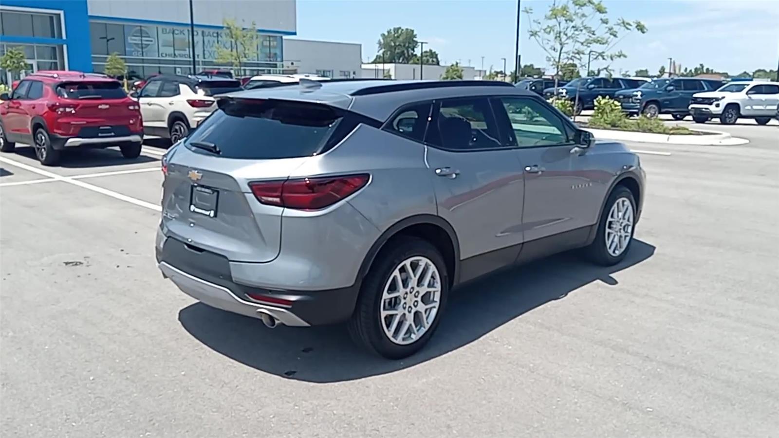 2025 Chevrolet Blazer 3LT photo 8