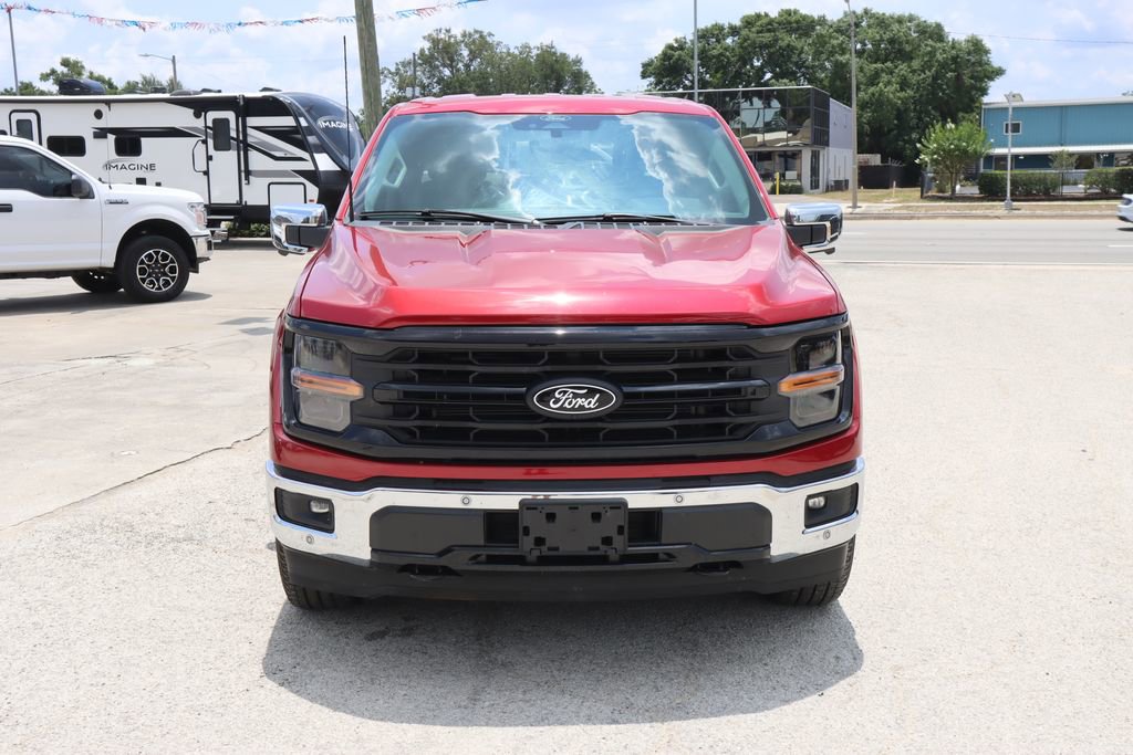 Used 2024 Red Ford XLT image 3
