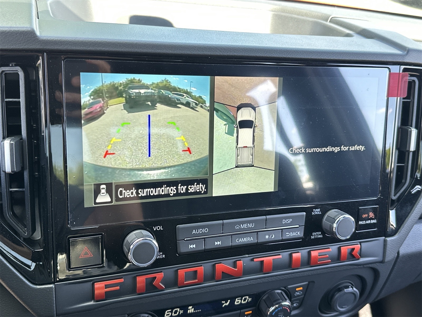2025 Nissan Frontier PRO-4X photo 5