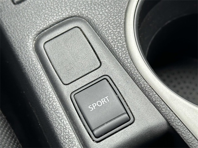 2015 Nissan Rogue Select S photo 24