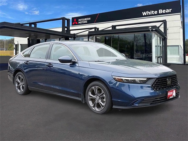 2023 Honda Accord EX's photo