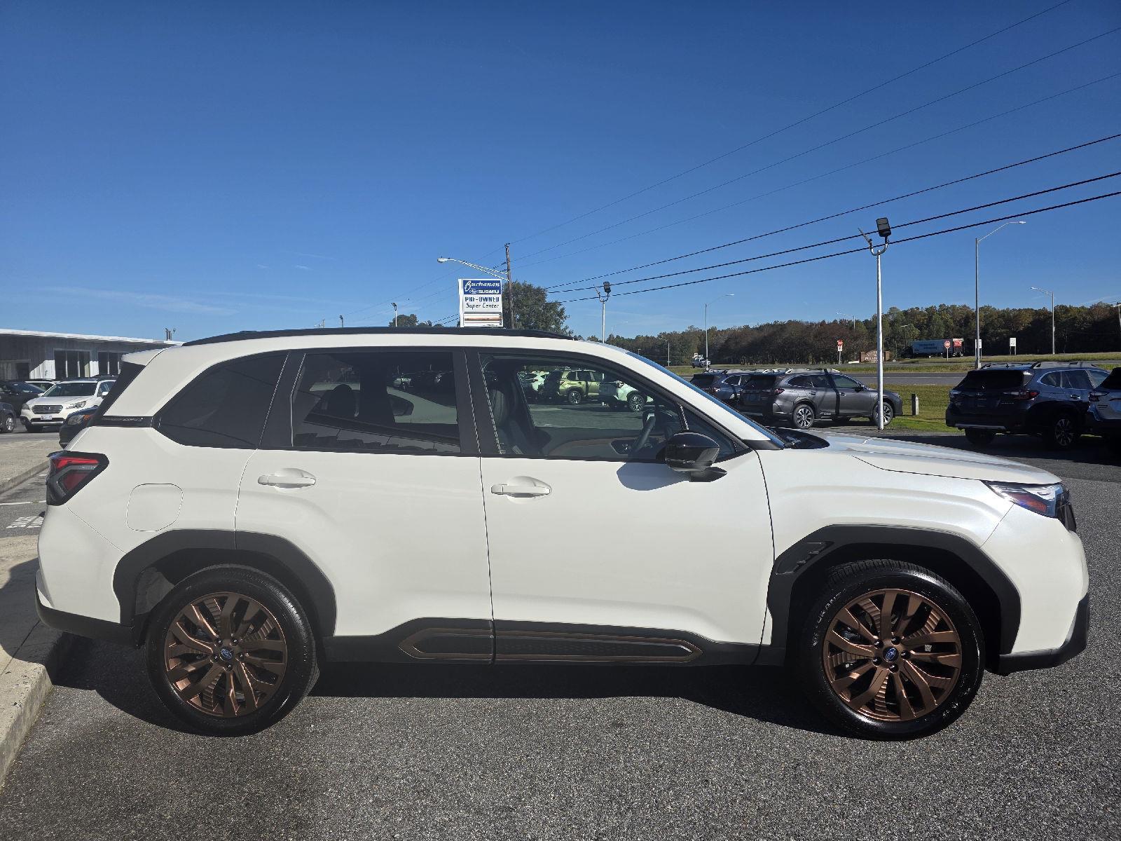 2025 Subaru Forester Sport Base photo 2