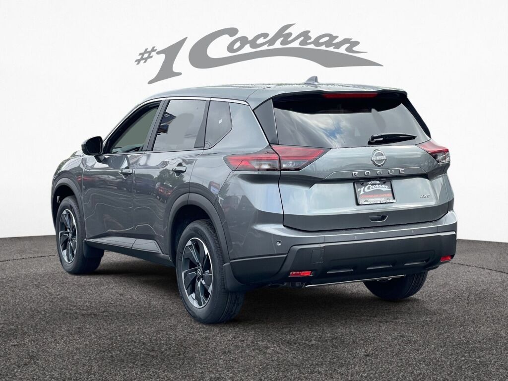 2026 Nissan Rogue SV photo 4
