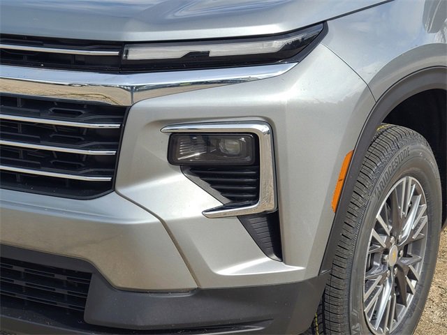 2026 Chevrolet Traverse photo 10