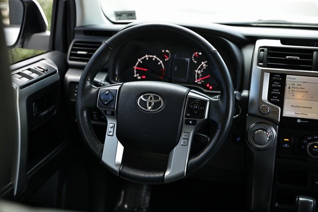 2024 Toyota 4Runner SR5 Premium photo 26