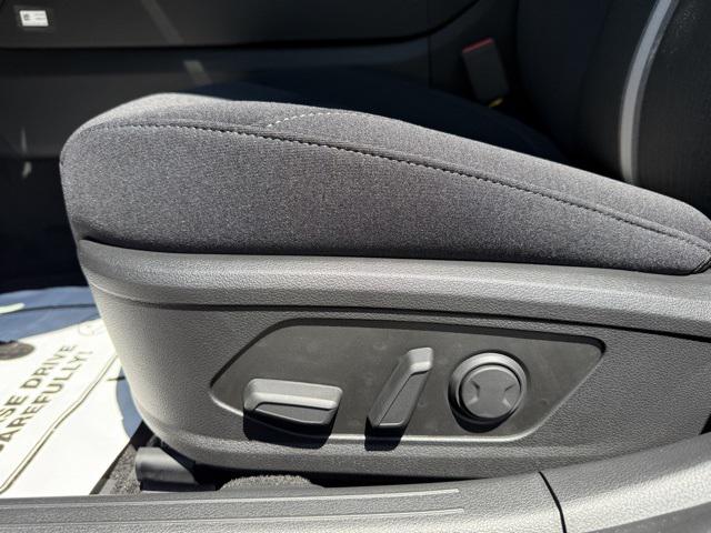 2025 Hyundai Sonata SEL photo 12