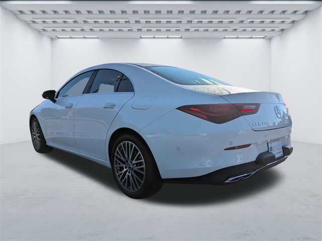 2025 Mercedes Benz CLA 250 photo 6