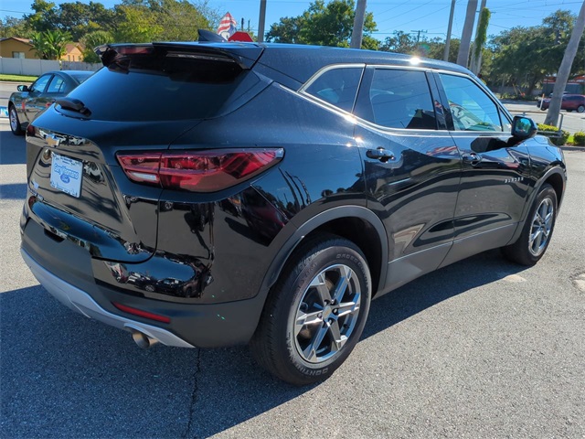 2023 Chevrolet Blazer 2LT photo 3