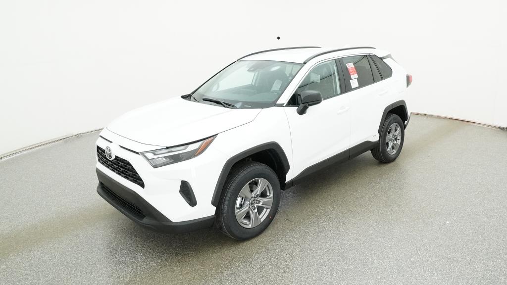 2025 Toyota RAV4 LE's photo