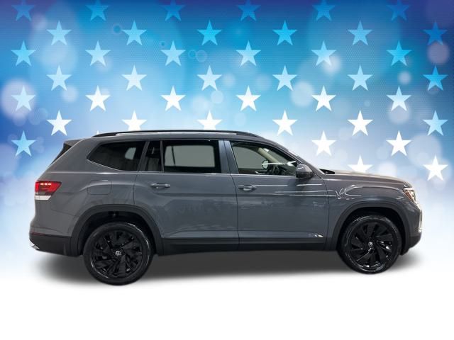 2026 Volkswagen Atlas SE Technology photo 2