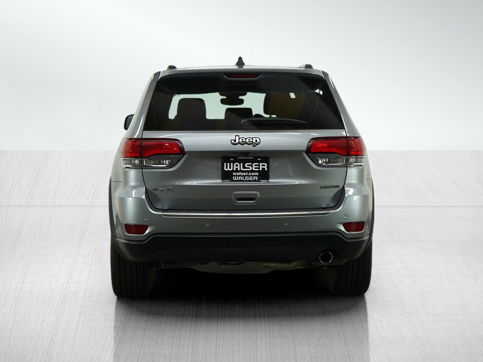 2020 Jeep Grand Cherokee Limited photo 3