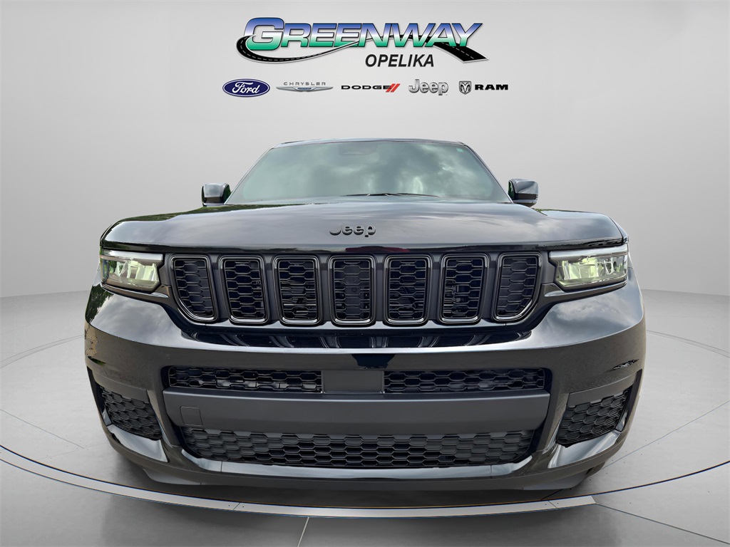 2025 Jeep Grand Cherokee Altitude X photo 2