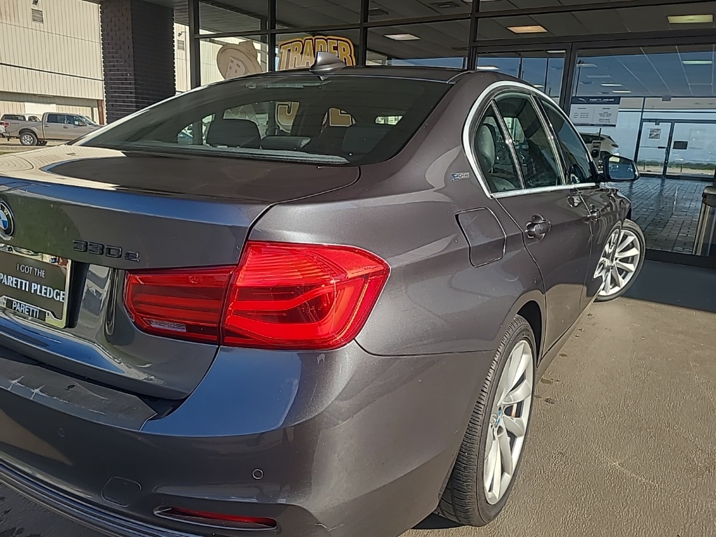 2017 Bmw 330e 3-Series photo 5