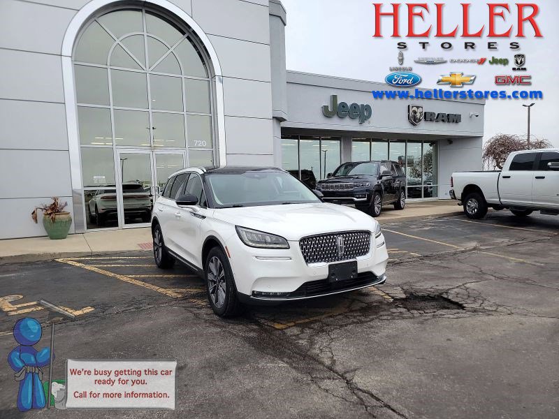 2020 Lincoln Corsair Reserve's photo