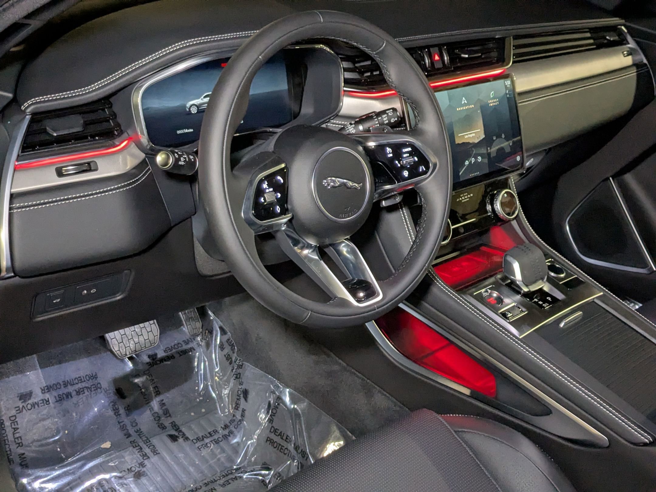 2025 Jaguar F-PACE P250 R-Dynamic S photo 3