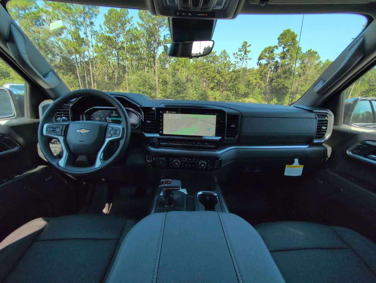 2026 Chevrolet Silverado 1500 LTZ photo 2