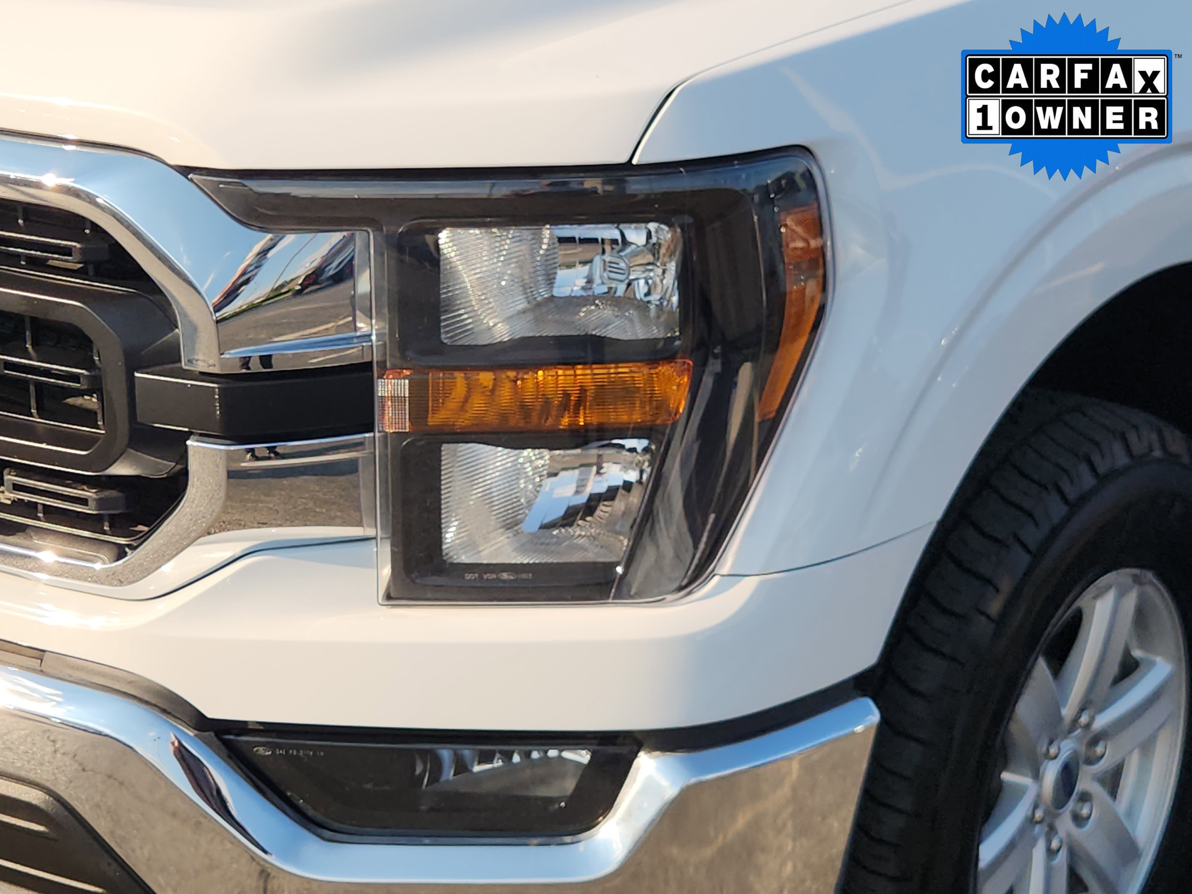 2023 Ford F-150 XLT photo 2