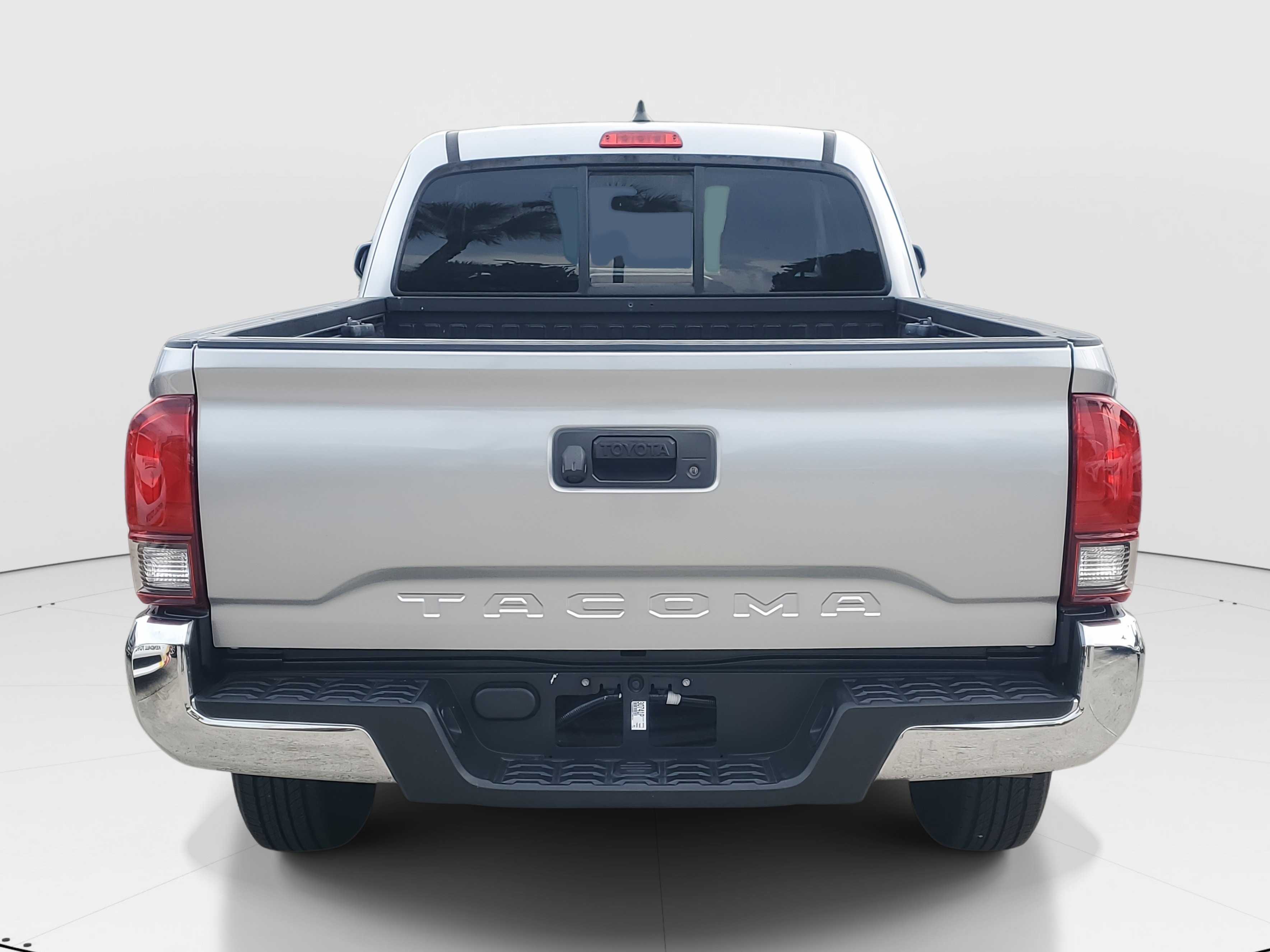 2022 Toyota Tacoma SR5 photo 6