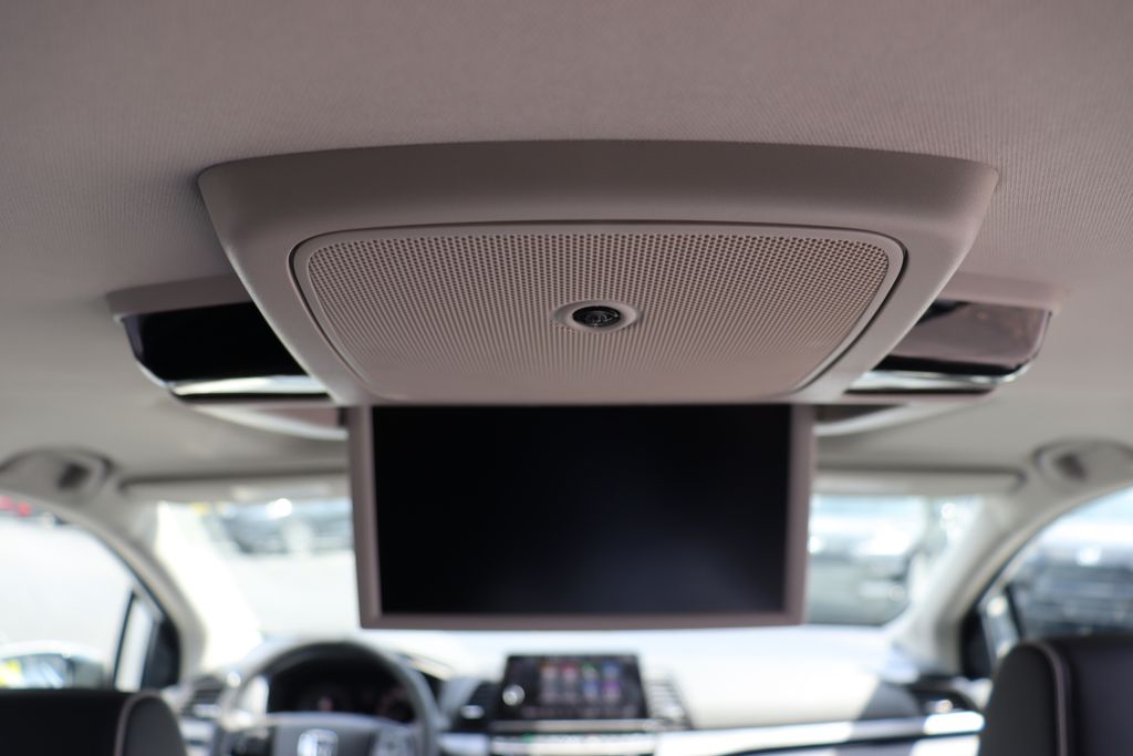 2026 Honda Odyssey Elite photo 14