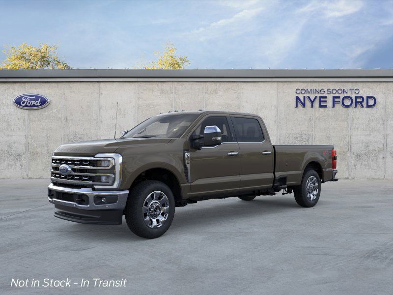 2026 Ford F-350 Lariat photo 2