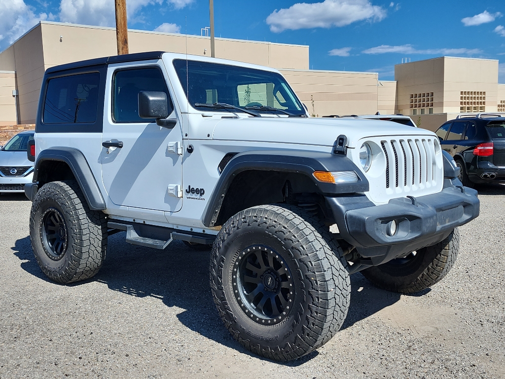 2022 Jeep Wrangler Sport S photo 3