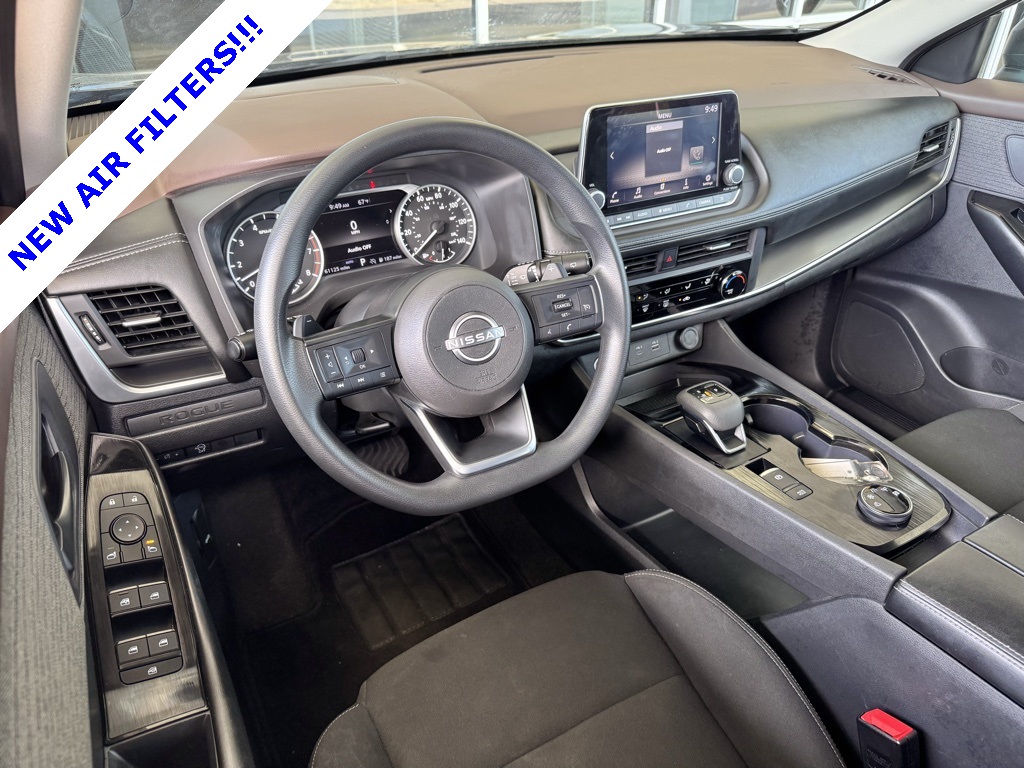 2023 Nissan Rogue S photo 2