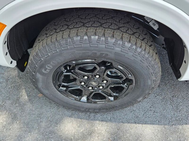 2025 Ford Ranger XLT photo 15