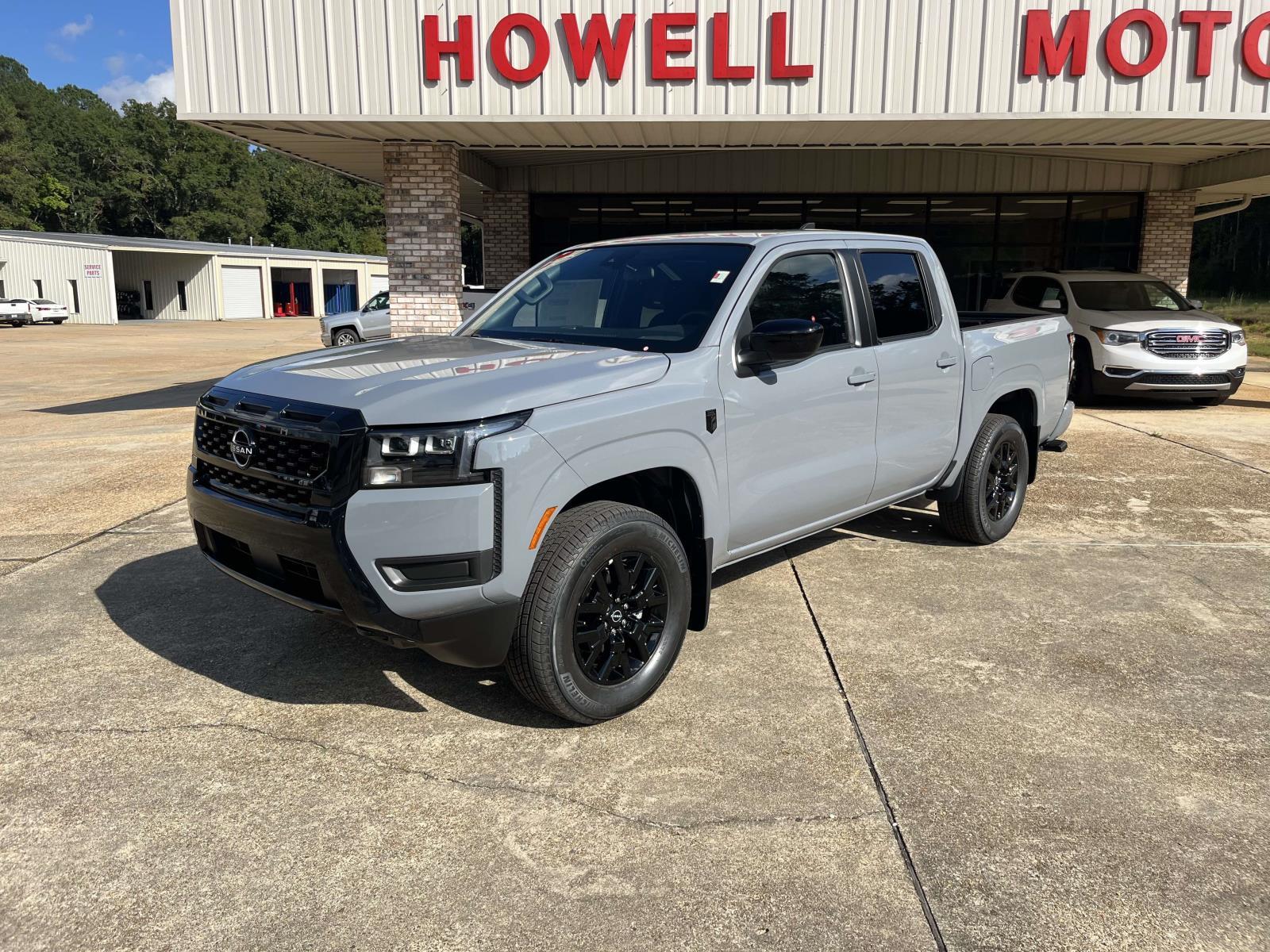 2026 Nissan Frontier SV's photo