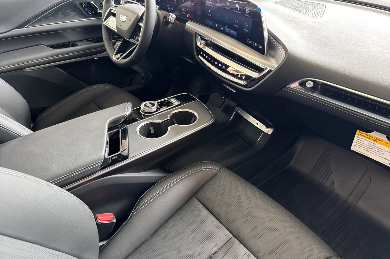 2026 Cadillac Lyriq Sport photo 15