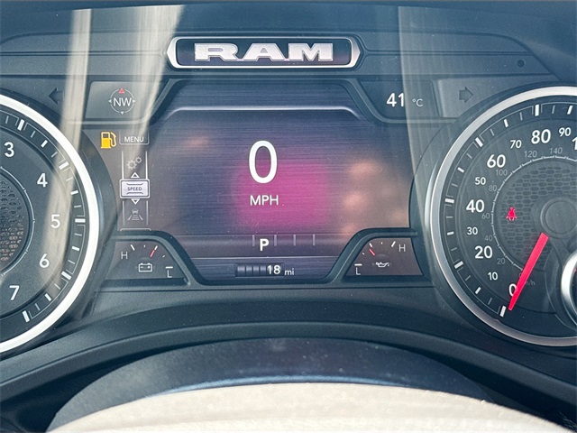 2025 Ram 1500 Warlock photo 10