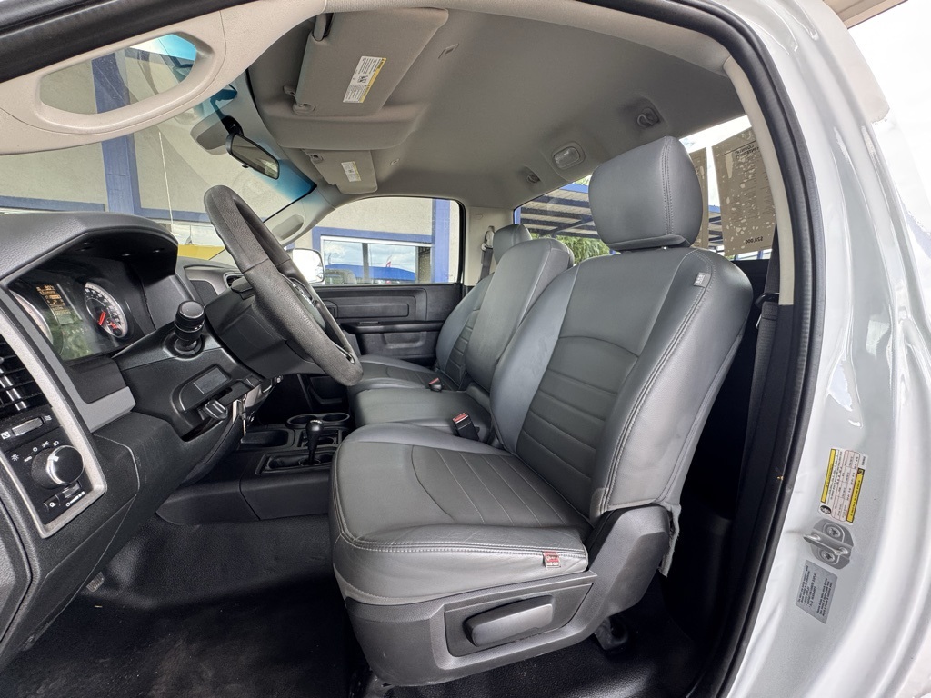 2017 Ram 2500 Tradesman photo 10